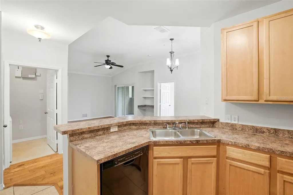 9916 Courtney Palms Boulevard Tampa FL 33619