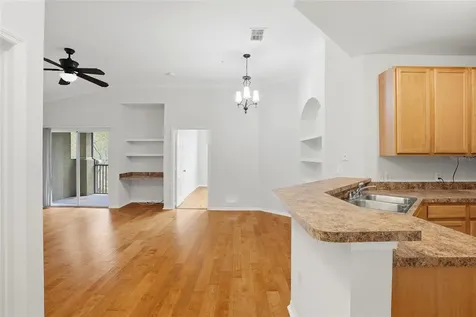 9916 Courtney Palms Boulevard Tampa FL 33619