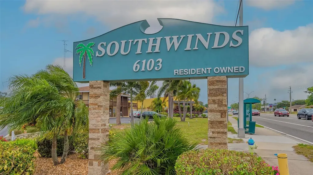 208 Southwinds Drive Sarasota FL 34231
