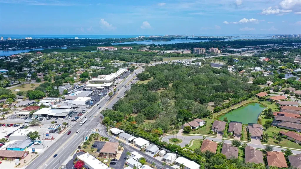 208 Southwinds Drive Sarasota FL 34231