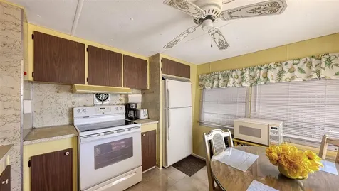 208 Southwinds Drive Sarasota FL 34231