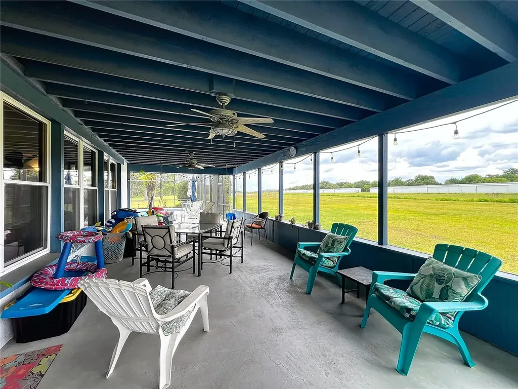 7001 Jones Avenue Mount Dora FL 32757