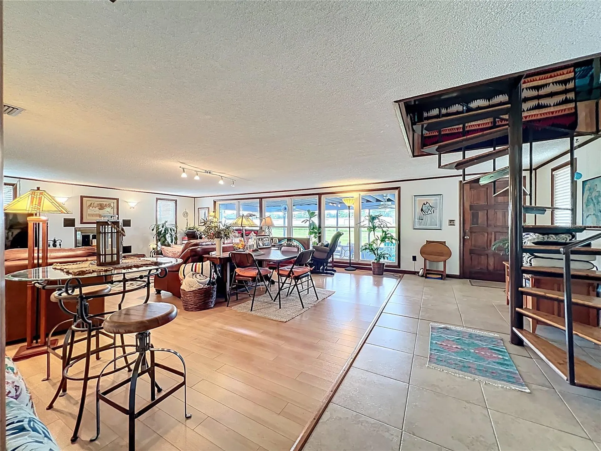 7001 Jones Avenue Mount Dora FL 32757