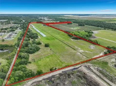 7001 Jones Avenue Mount Dora FL 32757
