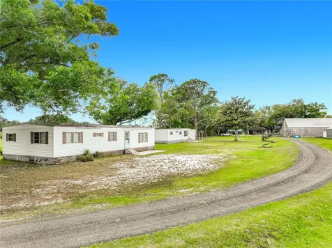 7001 Jones Avenue Mount Dora FL 32757