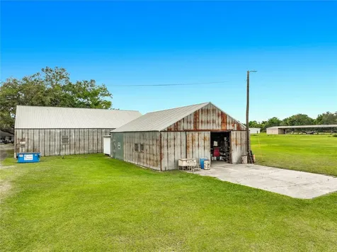 7001 Jones Avenue Mount Dora FL 32757