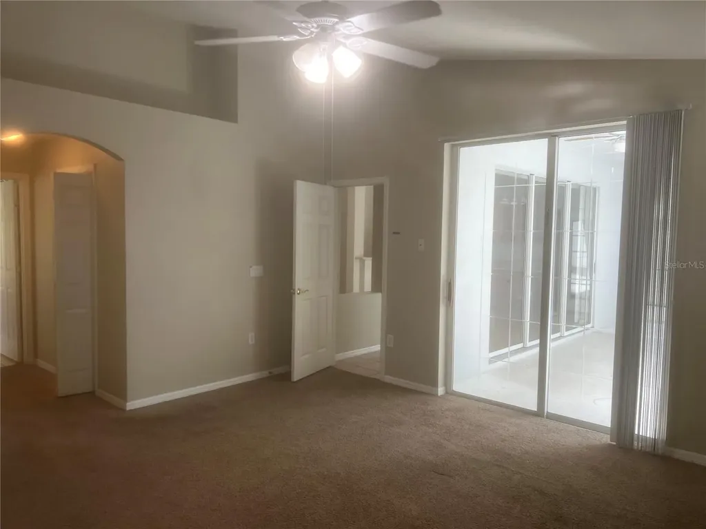 10237 Shadow Branch Drive Tampa FL 33647