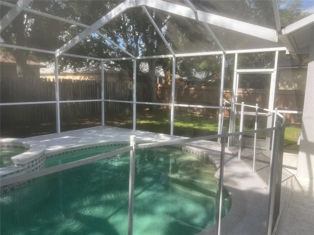 10237 Shadow Branch Drive Tampa FL 33647