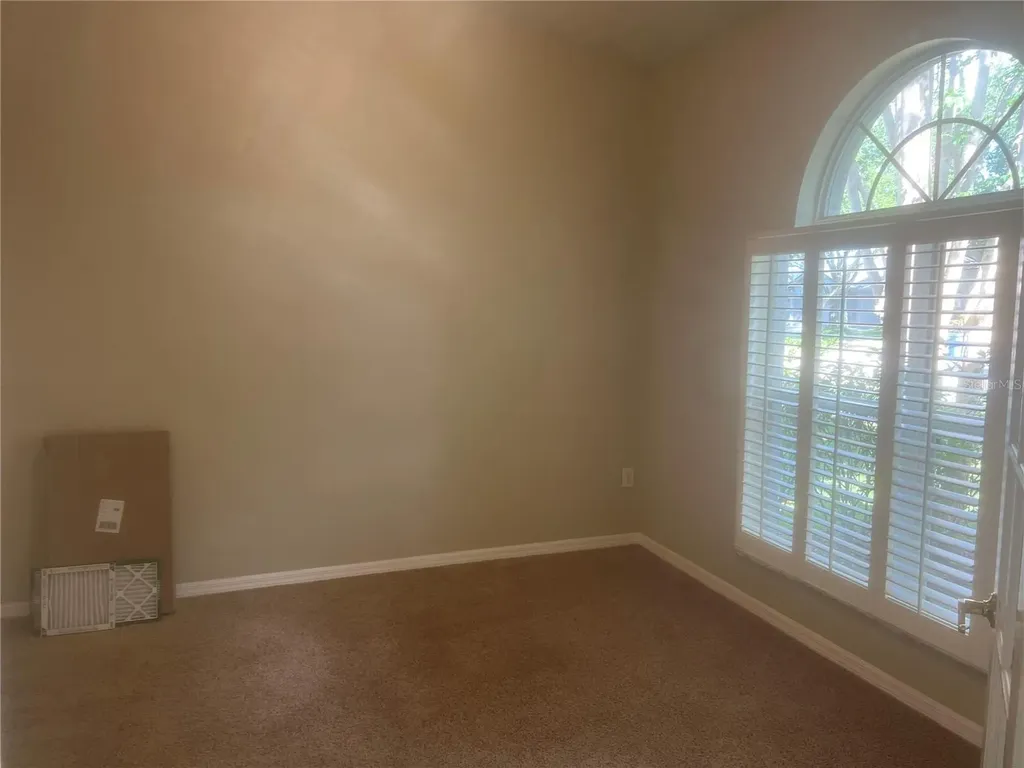 10237 Shadow Branch Drive Tampa FL 33647