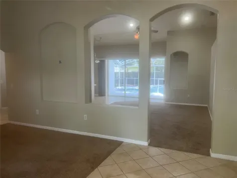 10237 Shadow Branch Drive Tampa FL 33647