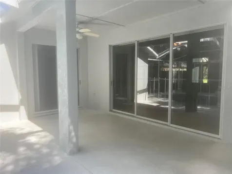 10237 Shadow Branch Drive Tampa FL 33647