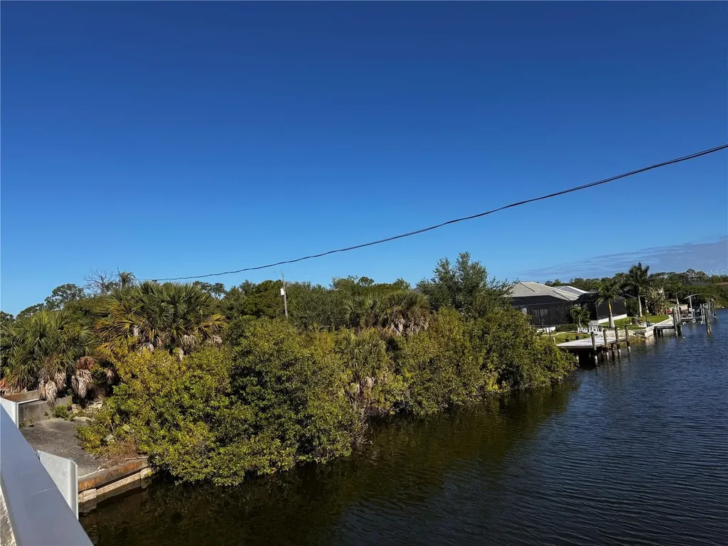 14270 San Domingo Boulevard Port Charlotte FL 33981