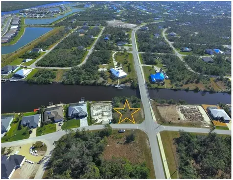 14270 San Domingo Boulevard Port Charlotte FL 33981