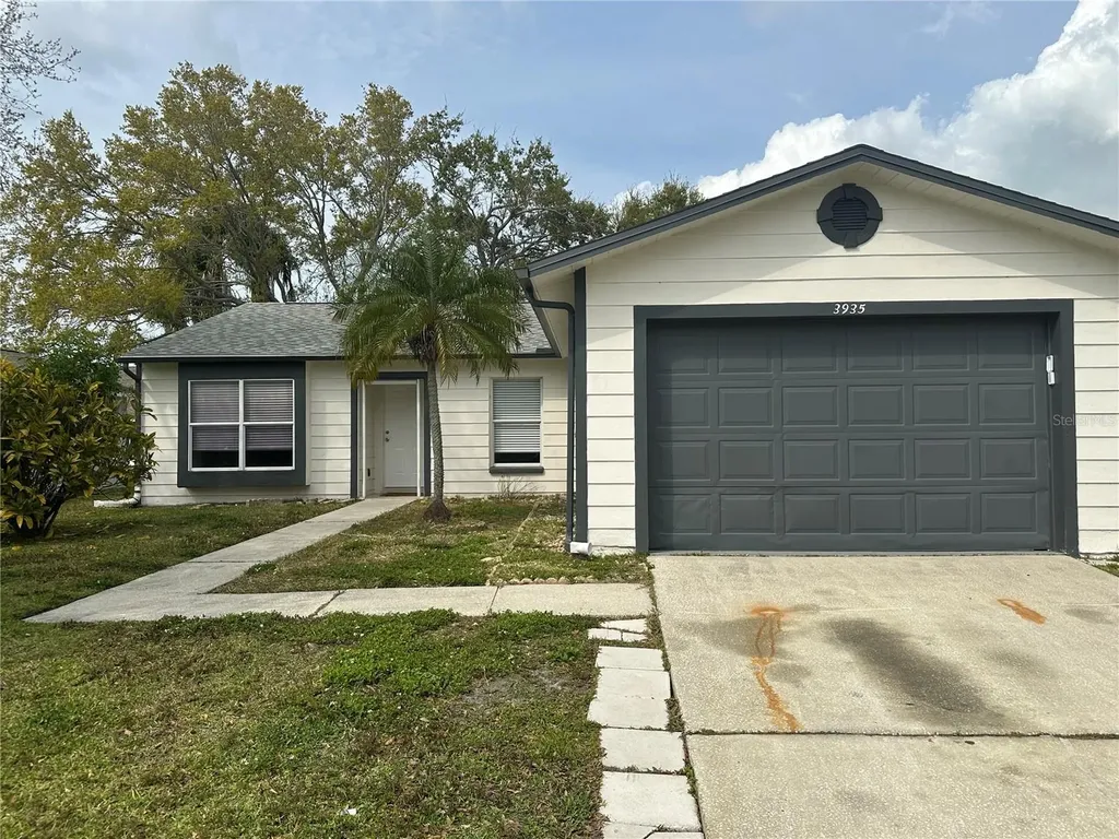 3935 105th Avenue N Clearwater FL 33762