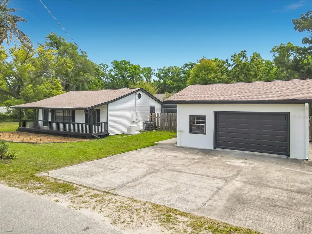 1415 Frances Drive Daytona Beach FL 32124