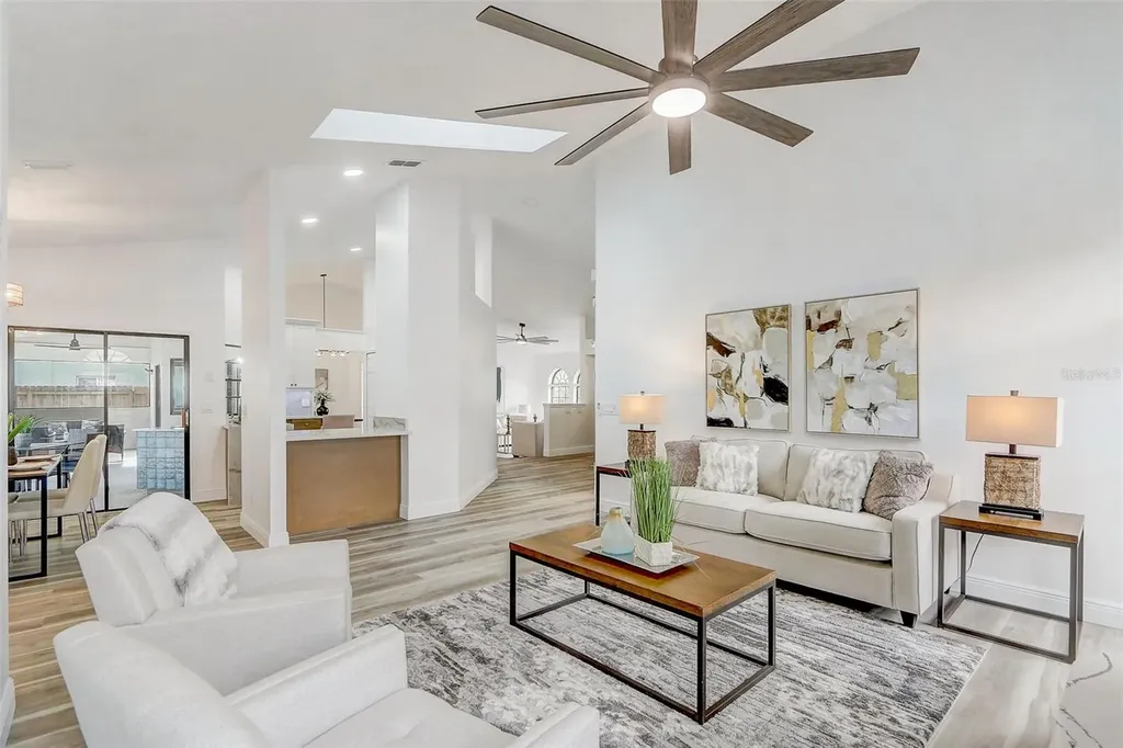 3943 Haynes Circle Casselberry FL 32707