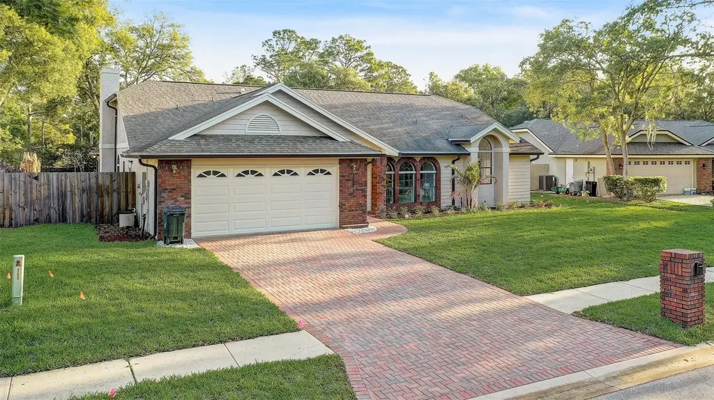 3943 Haynes Circle Casselberry FL 32707