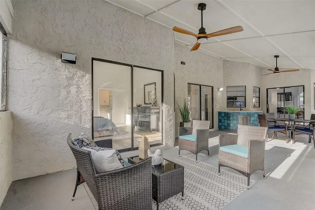 3943 Haynes Circle Casselberry FL 32707