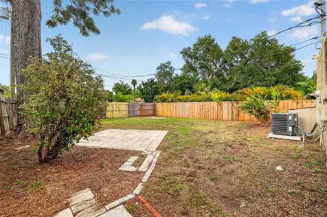 4019 7th Avenue N St Petersburg FL 33713