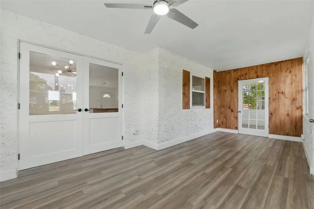 8812 Oakwood Drive Lake Wales FL 33898