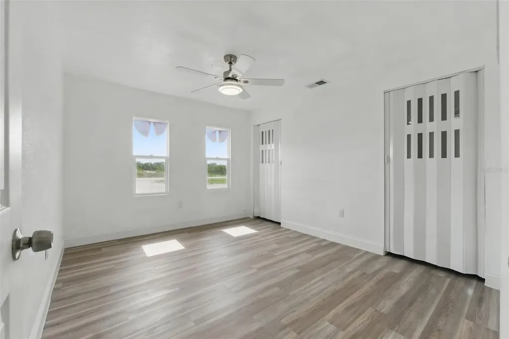 8812 Oakwood Drive Lake Wales FL 33898