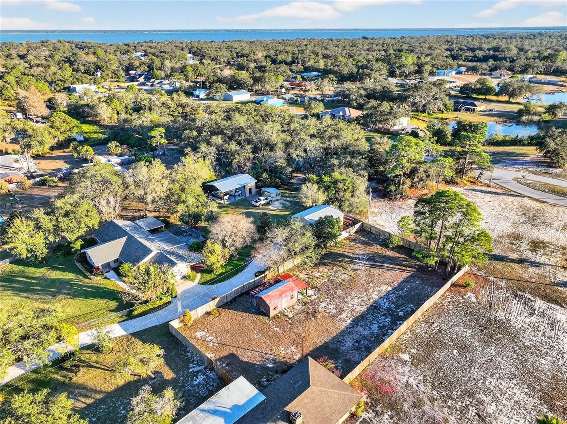 8812 Oakwood Drive Lake Wales FL 33898