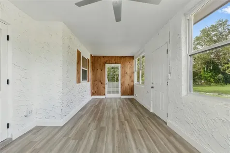 8812 Oakwood Drive Lake Wales FL 33898