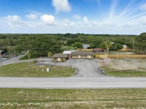 8812 Oakwood Drive Lake Wales FL 33898