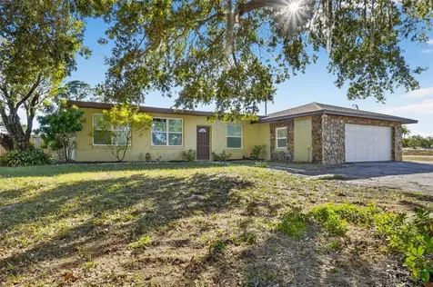 8812 Oakwood Drive Lake Wales FL 33898