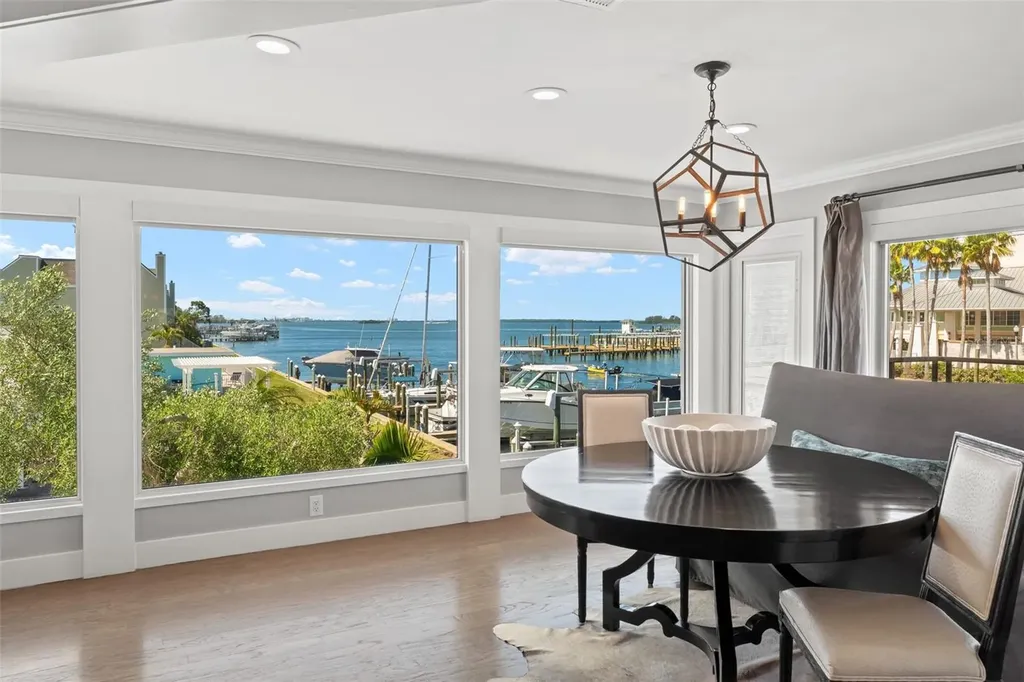 439 Causeway Boulevard Dunedin FL 34698