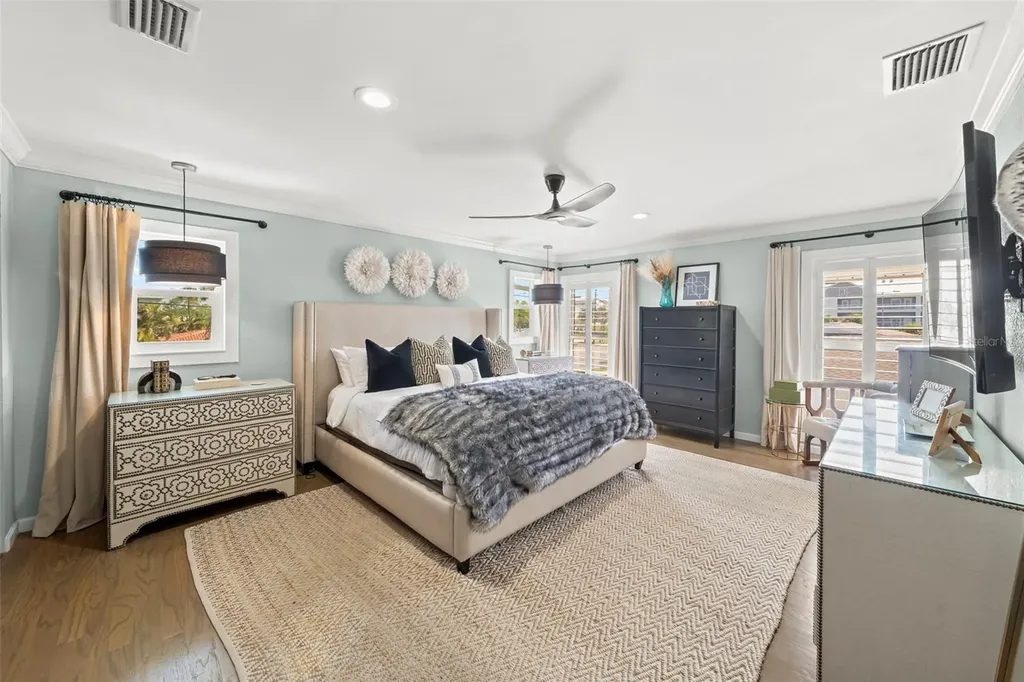 439 Causeway Boulevard Dunedin FL 34698