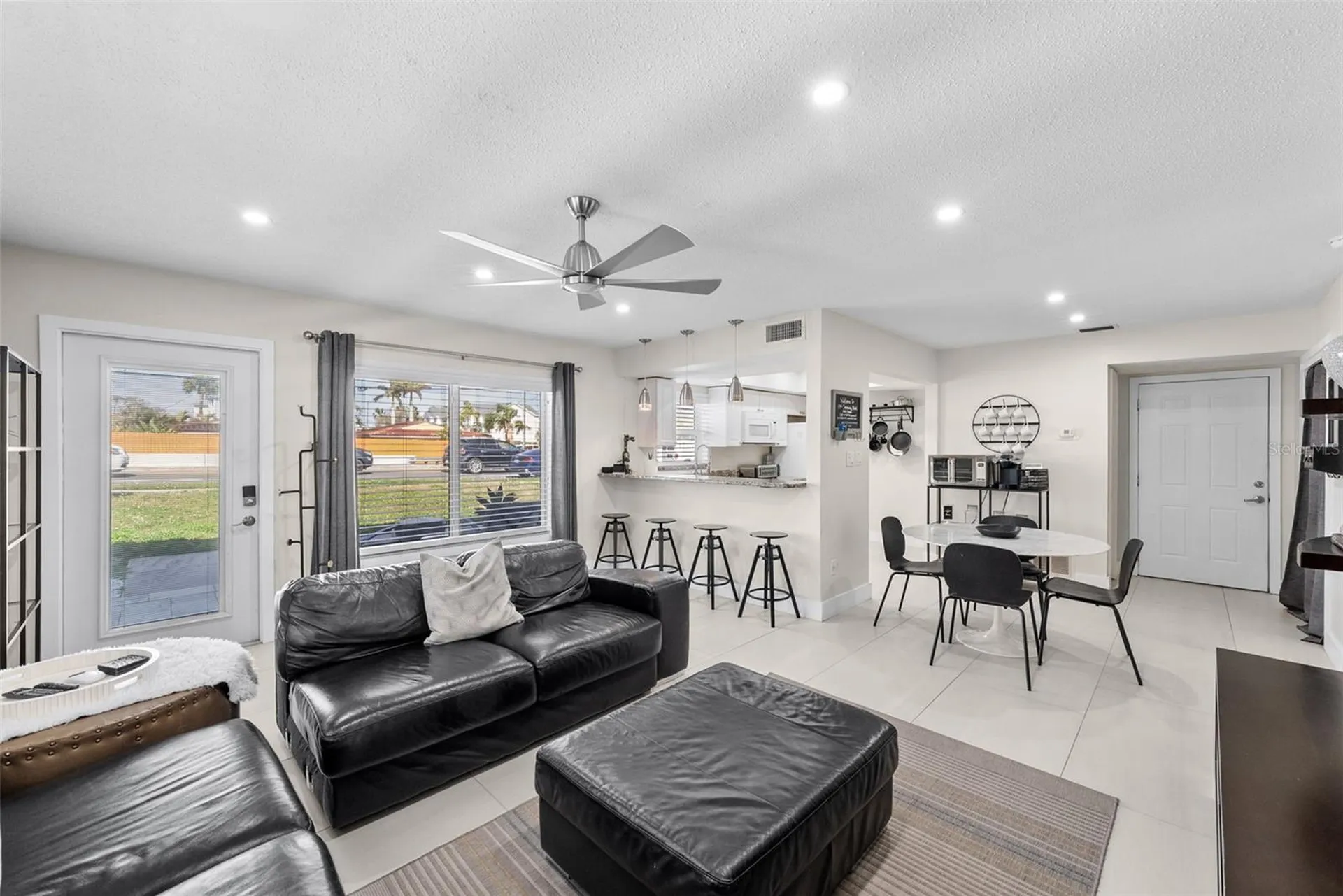 439 Causeway Boulevard Dunedin FL 34698