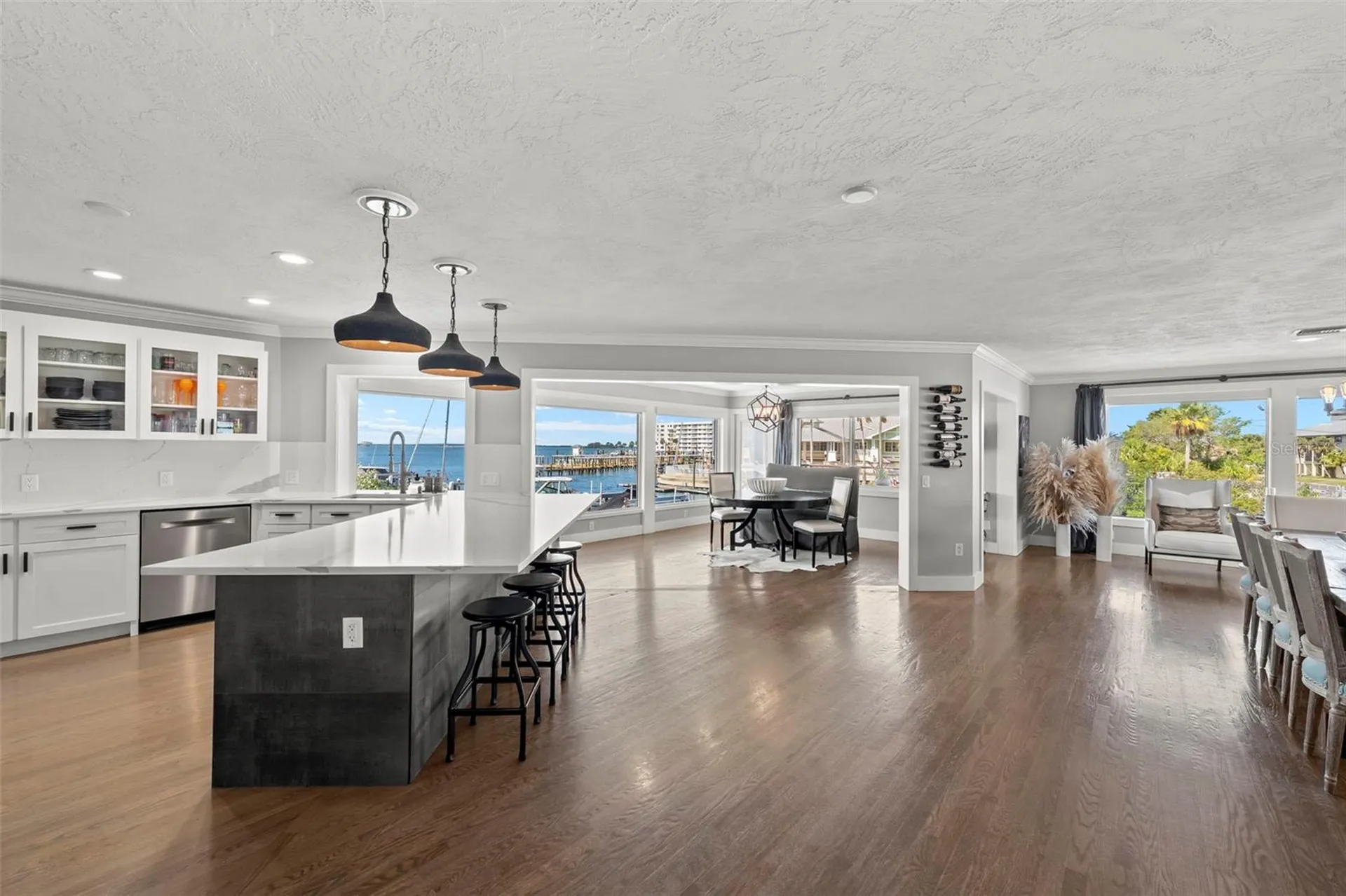 439 Causeway Boulevard Dunedin FL 34698