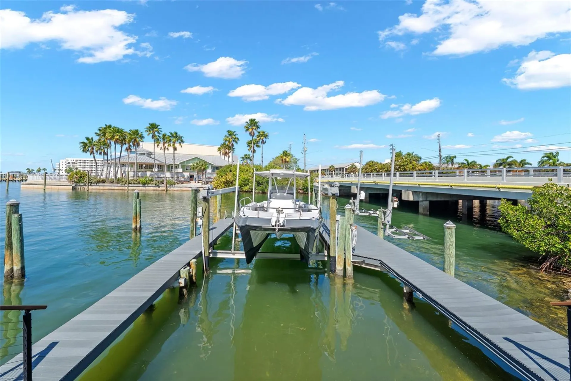 439 Causeway Boulevard Dunedin FL 34698