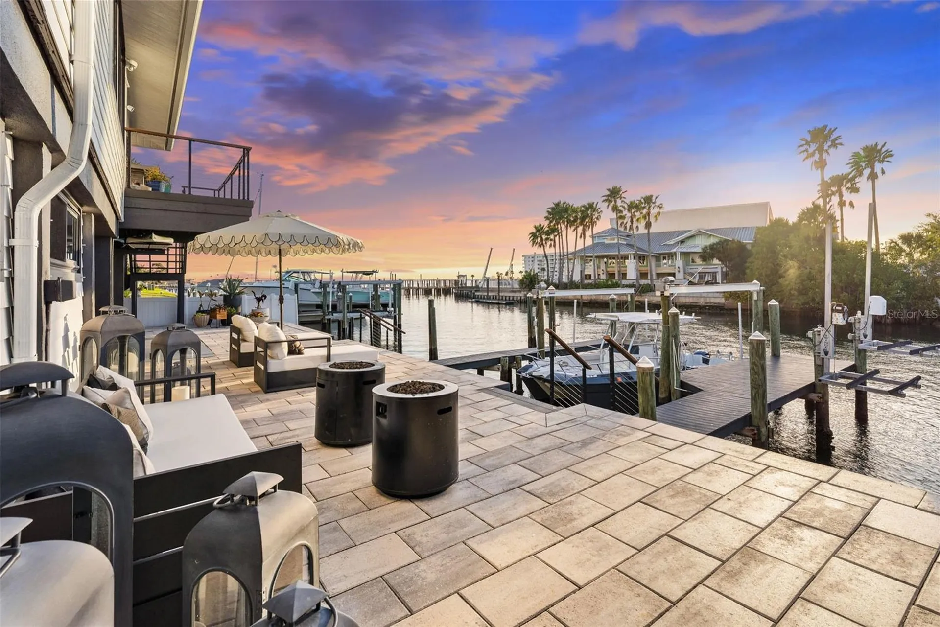 439 Causeway Boulevard Dunedin FL 34698