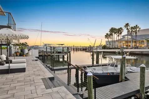 439 Causeway Boulevard Dunedin FL 34698