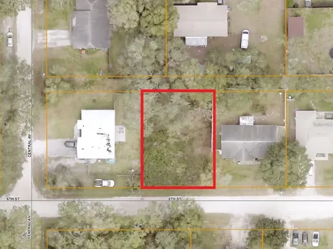 1285 6th Street Orange City FL 32763