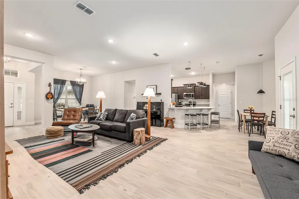 8179 NE 8th Place High Springs FL 32643
