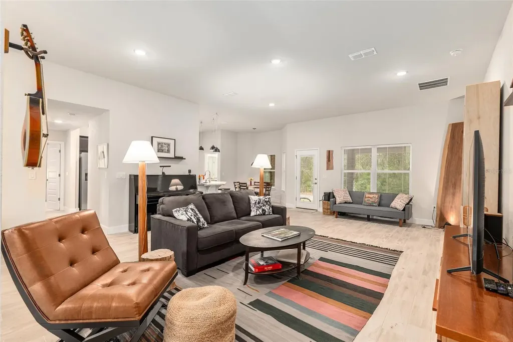8179 NE 8th Place High Springs FL 32643