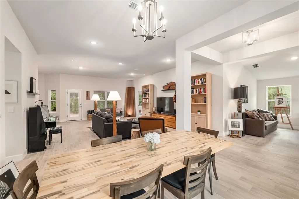 8179 NE 8th Place High Springs FL 32643