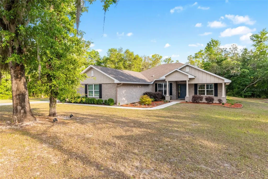 8179 NE 8th Place High Springs FL 32643