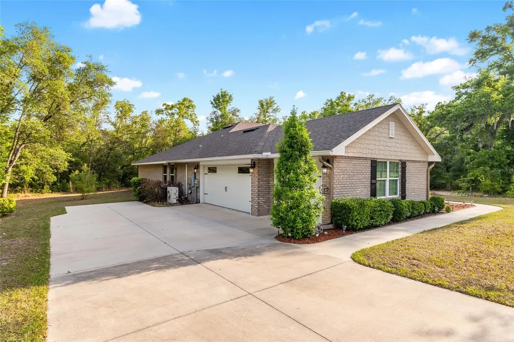 8179 NE 8th Place High Springs FL 32643