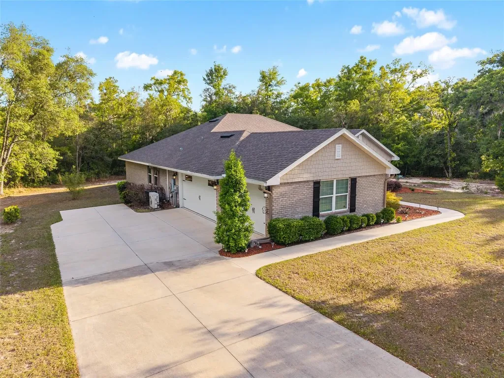 8179 NE 8th Place High Springs FL 32643
