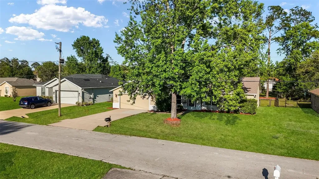 19 Prestwick Lane Palm Coast FL 32164