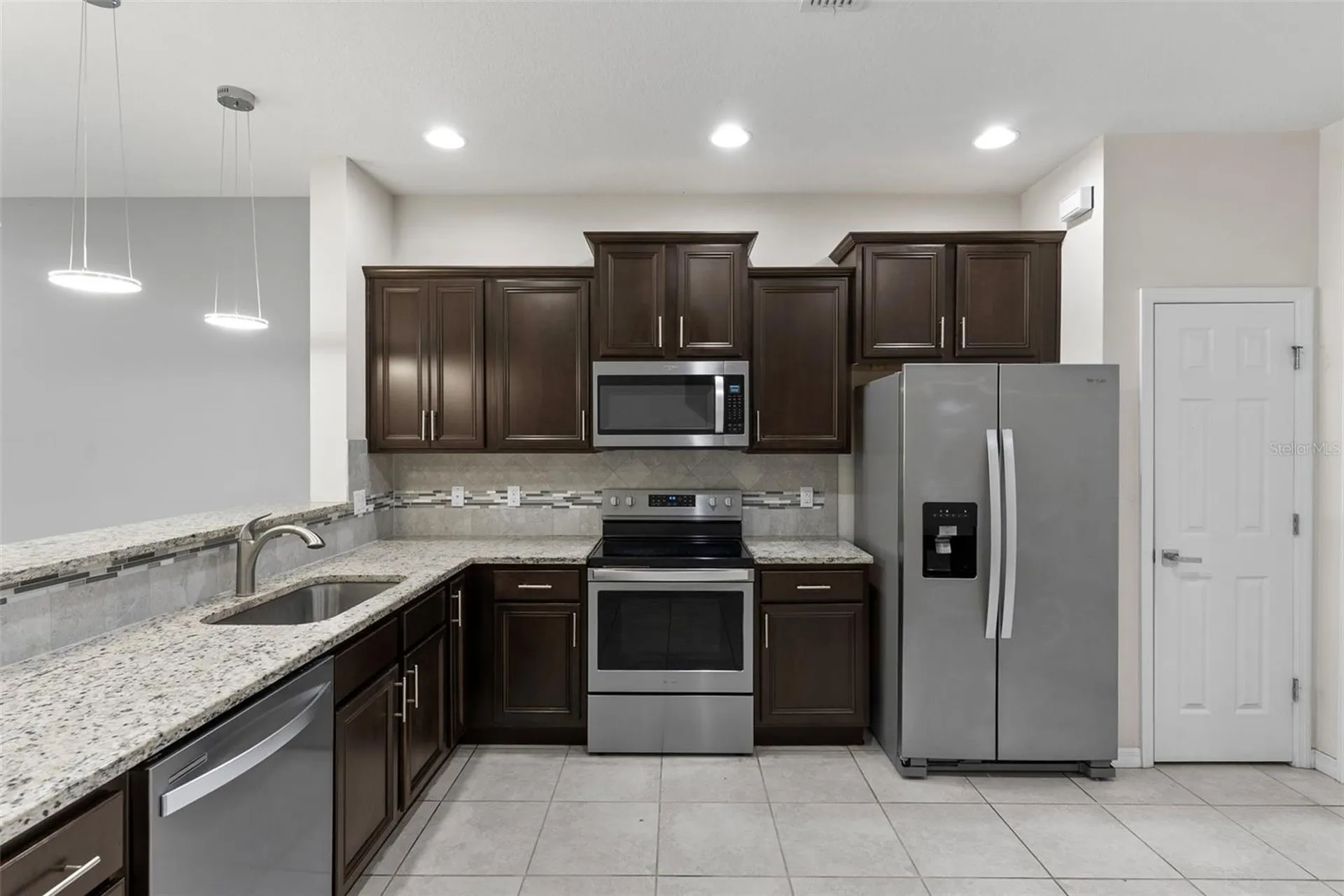 1121 Pavia Drive Apopka FL 32703