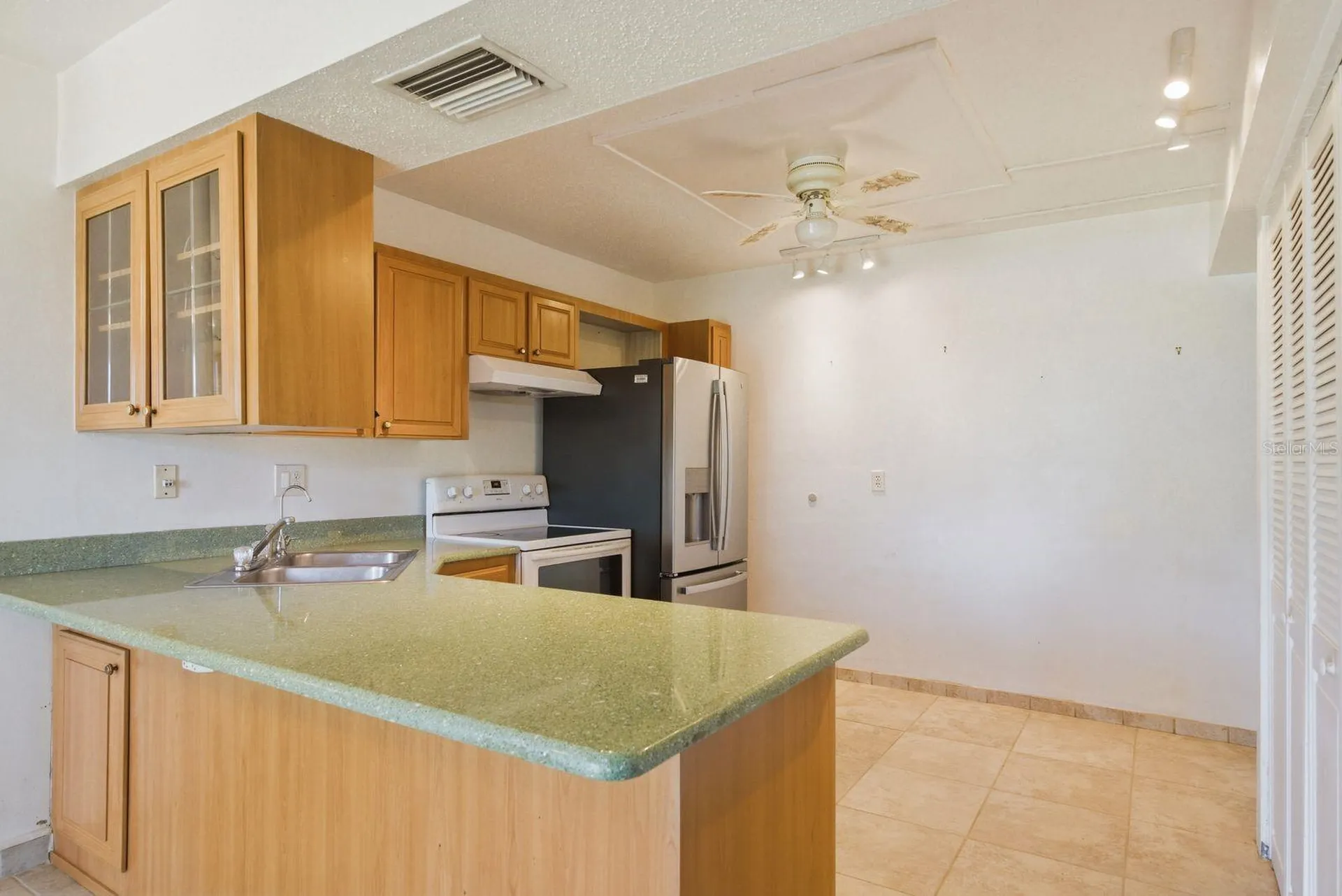 1655 S Highland Avenue Clearwater FL 33756