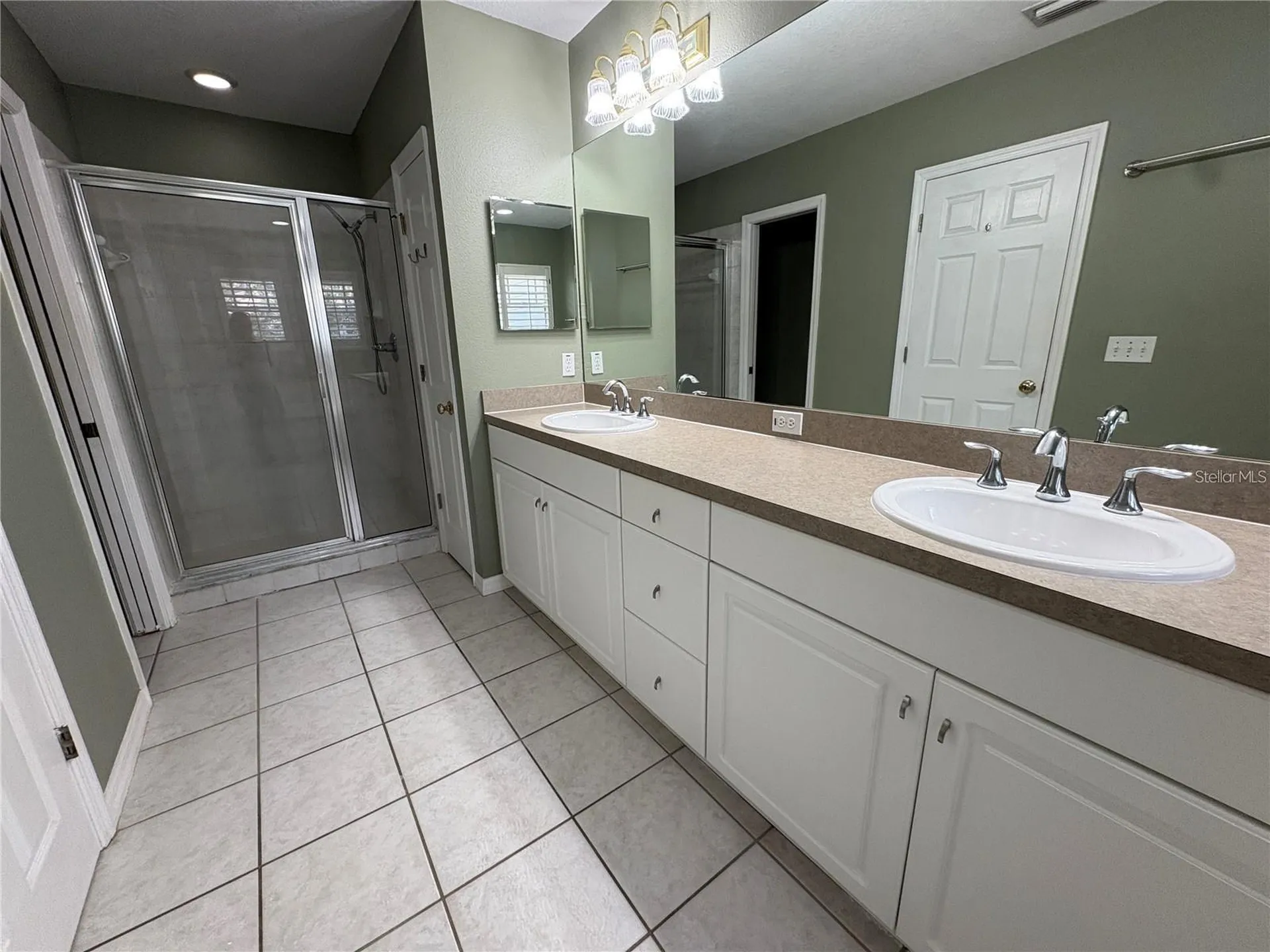 2856 Bayshore Trails Drive Tampa FL 33611