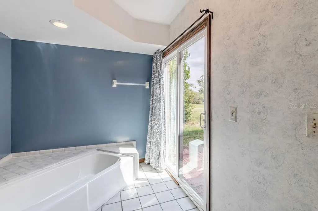 1606 Fahnstock Street Eustis FL 32726