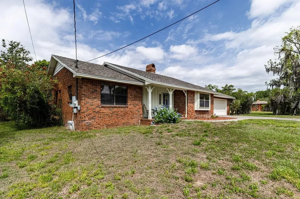 1606 Fahnstock Street Eustis FL 32726