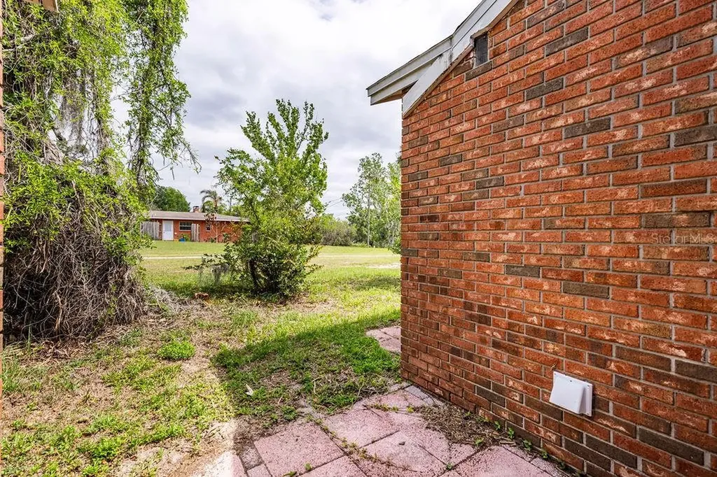 1606 Fahnstock Street Eustis FL 32726